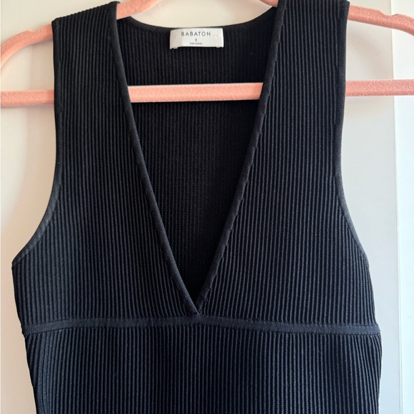 LIKE NEW - ARITZIA BABATON BODYCON DRESS - Size S - Picture 2 of 4